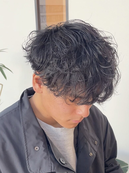 シャドウパーマ